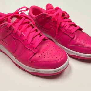 Hot pink Woman’s Nike dunks